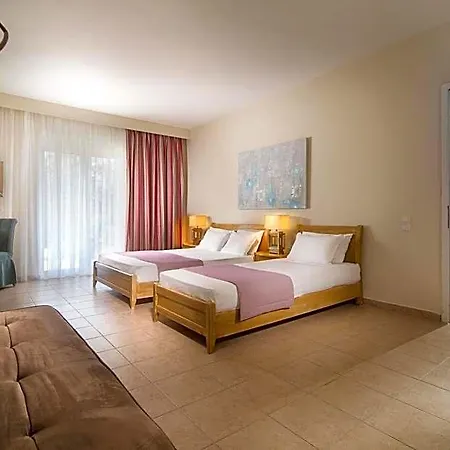 Alkion Hotel 4*